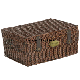 FAMILY SIZED WILLOW PICNIC HAMPER